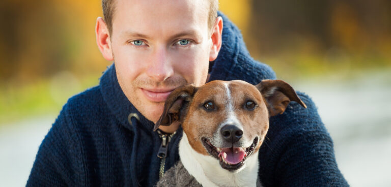 ragazzo con cane